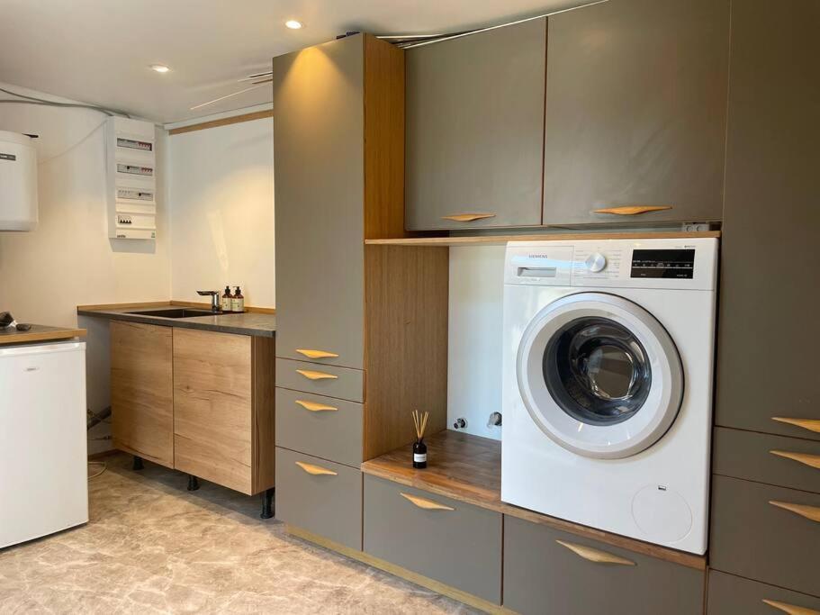 Luksus Hus I 1St Raekke, All-Incl Top Komfort Med Spa Og Skov Strøby Ladeplads 외부 사진